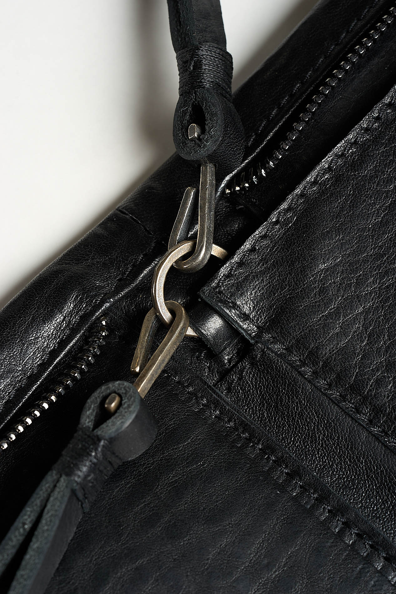 daniele basta leather and silver bags - DETAIL 2